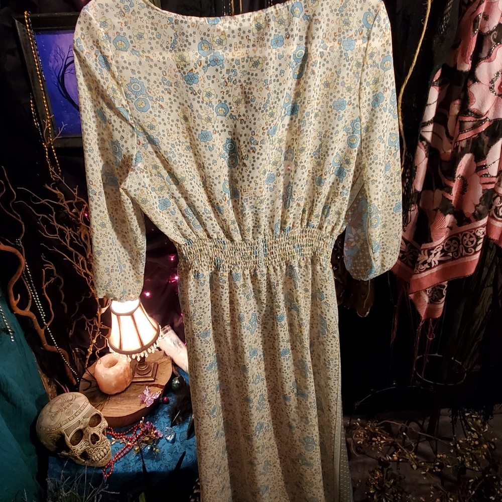 Maxi Spring/Summer Dress - Picture 6 of 6